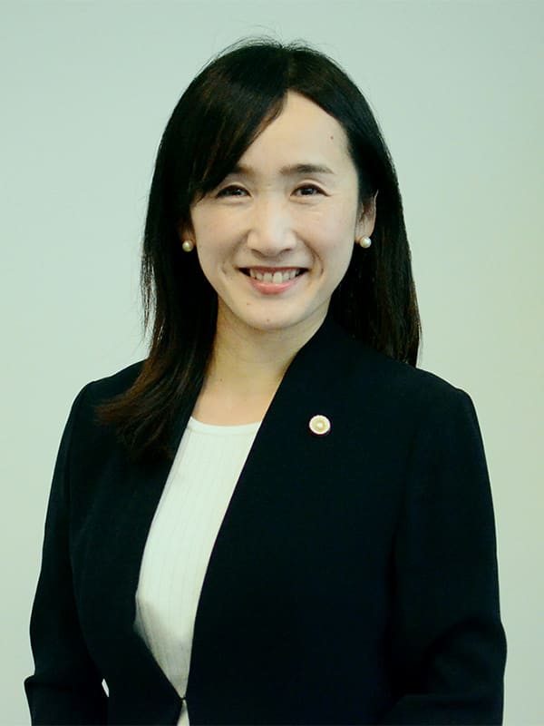 園田 真紀